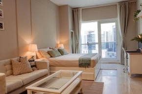 Chic Studio in Dubai Downtown